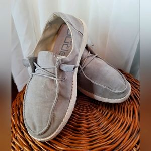 Hey Dude ladies us 6